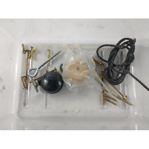 224 - Nine pairs of modern brass door knobs plus 10 spindles - 6 x 11cm approx, 2 x 12cm approx. and 2 x 1... 