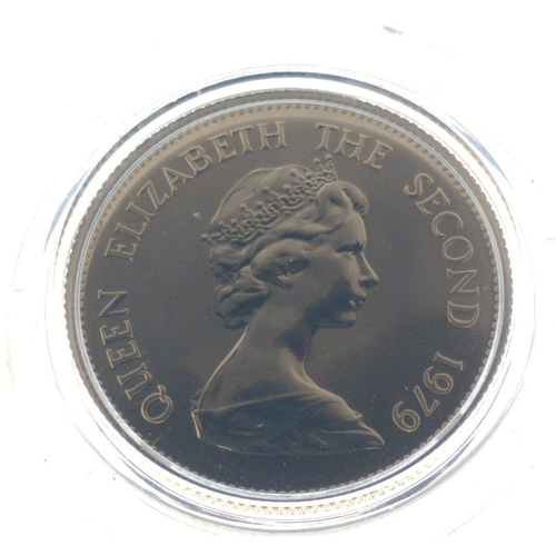 7 - A 1979 HONG KONG $1000 Lunar Year Coin 'The Year Of The Cockerel' struck in 22ct yellow gold within ... 