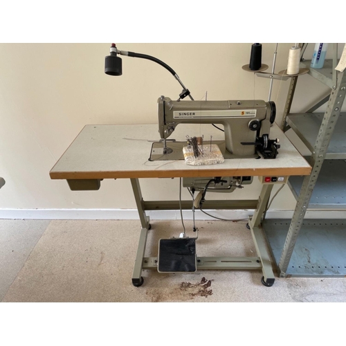 395 - SEWING BEE HEAVEN!! A PROFESSIONAL curtain makers electric SINGER No 191D300AA sewing machine built ... 