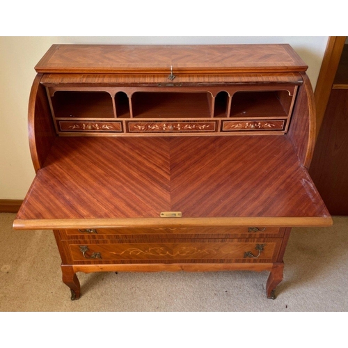 421 - SUPER QUALITY!! AN EXQUISITE inlaid roll-top dresser with 3 drawers and 3 internal compartments with... 