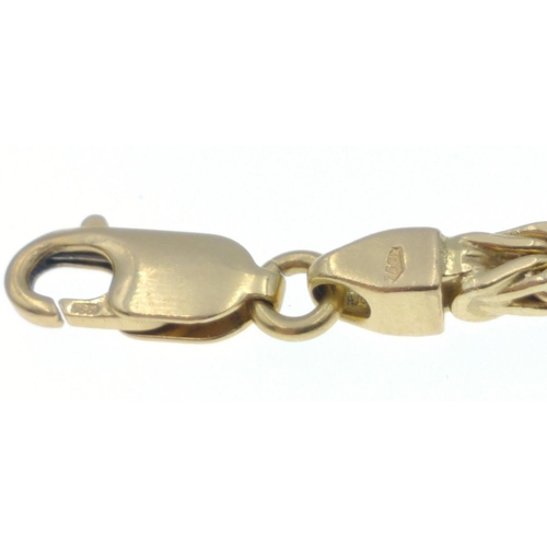 16 - Matching with previous lot chain) A SUBSTANTIAL weight box 750 stamped yellow gold bracelet length 1... 