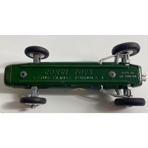 98 - Vintage CORGI 155 LOTUS CLIMAX Formula 1 Racing Car Boxed Exc.#101
