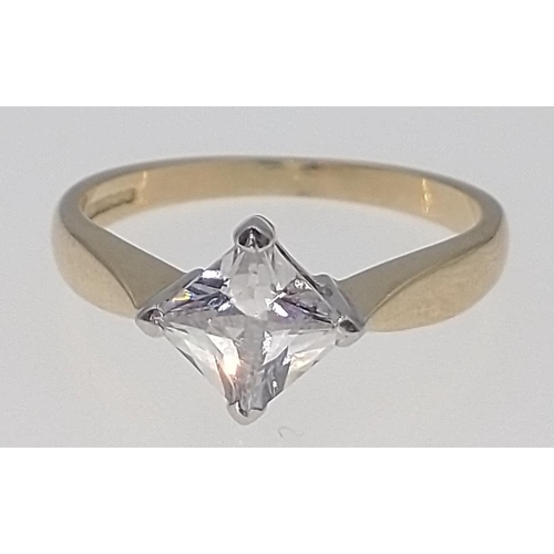 12 - 375 stamped & Hallmarked yellow gold square set ring with clear stone,  ring size Q weight gross 3.1... 