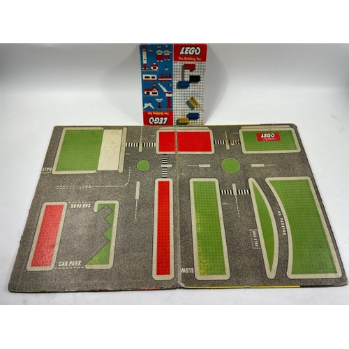 203 - COLLECTORS early LEGO fold out road layout , with building plans on the back,  40 x 50cm approx.#230... 