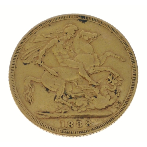 27 - A Victoria FULL GOLD SOVEREIGN dated 1888 7.99g approx#30