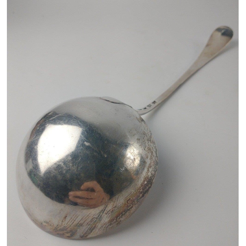 121 - An early London silver hallmarked 1774 LADLE, by silversmith W.C, dimensions 31cm long approx, weigh... 