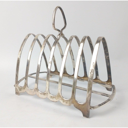 130 - Silver TOAST RACK, Birmingham hallmark, 1931, maker indistinct(*** Ltd?), 14.5cm length, height 12cm... 