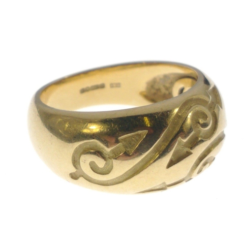 16 - STUNNING! 750 stamped yellow gold RING with scrolled engraving, ring size O, weight 9.10g approx (ma... 