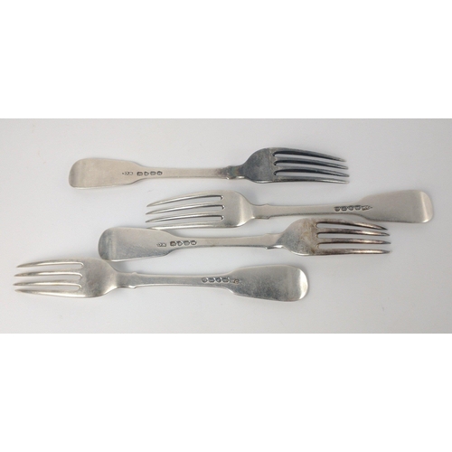 185 - Four London silver hallmarked 1831 FORKS by silversmith WILLIAM CHAUNER length 16.5cm, gross weight ... 