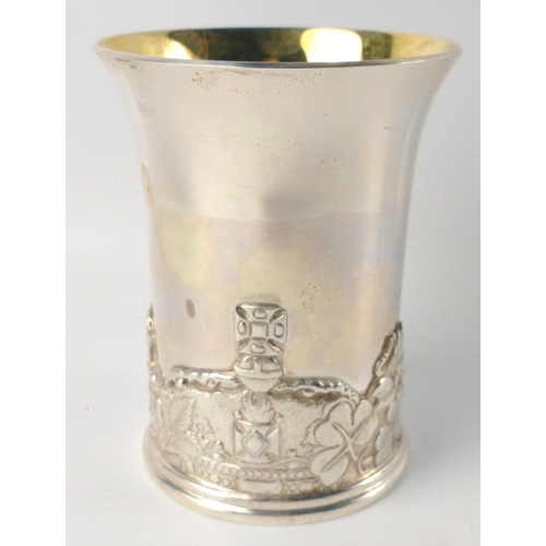 204 - Boxed EDINBURGH silver hallmarked 2002 JUBILEE BEAKER by HAMILTON & INCHES, with gilded interior, to... 