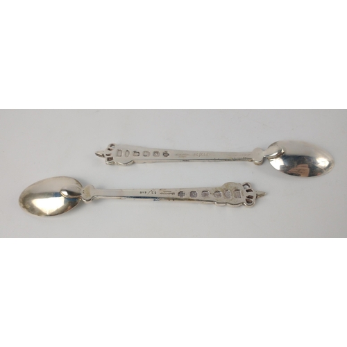 207 - A pair of boxed HAMILTON & INCHES EDINBURGH hallmarked 1999 limited edition SPOONS nos 26 and 53 of ... 