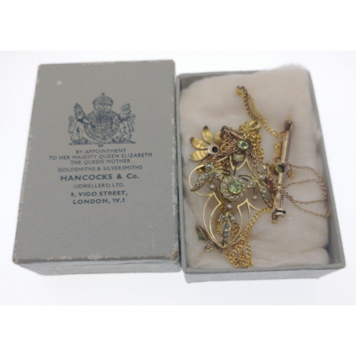 69 - BEAUTIFUL!An early 20th century 9ct stamped yellow gold floral form PENDANT with seed pearls and a c... 