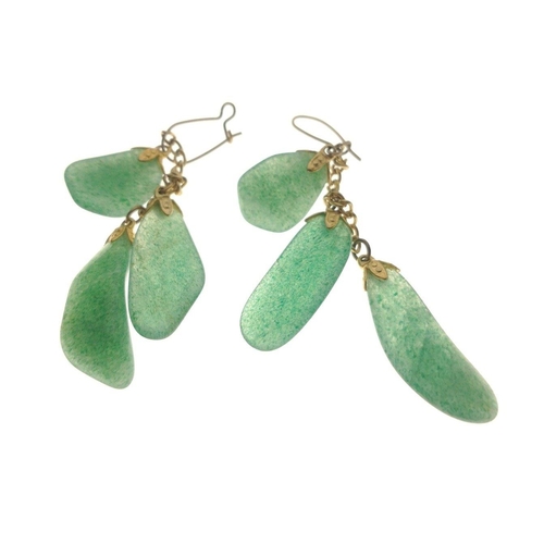 87 - Vintage 'Yellow metal' three jadeite drop EARRINGS, 6cm in length, gross weight 8.10g#91