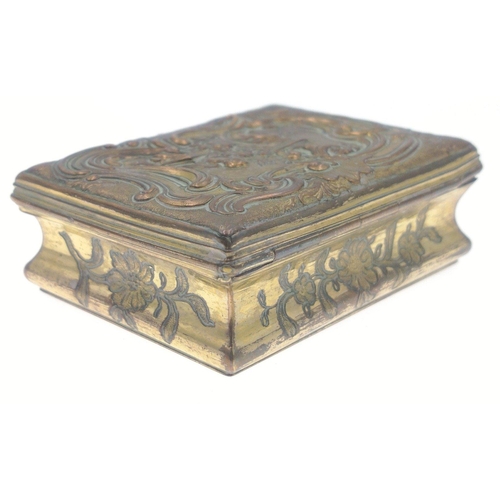 89D - A rather nice brass plated on copper late 19th century TRINKET lidded and hinged pill box with repou... 