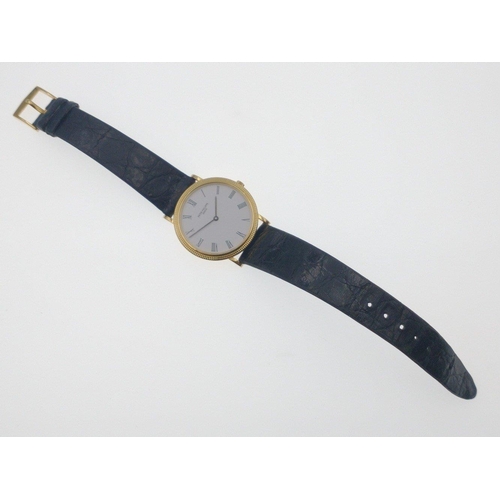 90 - Pre Owned PATEK PHILIPPE Wrist Watch featuring a white dial with black Roman numerals, this is a stu... 