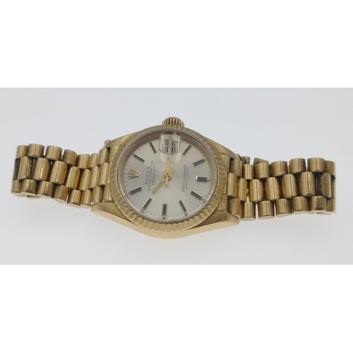 92 - A ROLEX ladies wrist watch OYSTER PERPETUAL DATE JUST 750 stamped YELLOW GOLD Wrist Watch and Bracel... 