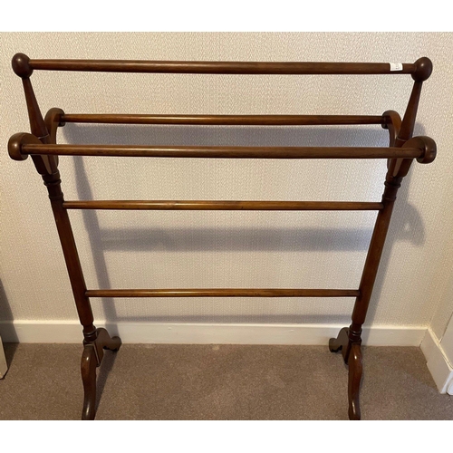 122 - A nice cEDWARDIAN towel rail dimensions 3ft length x 1ft depth approx - a nice example!#124