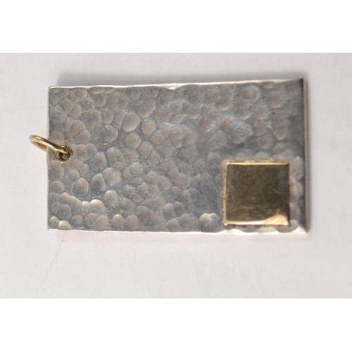 5 - NICE QUALITY! 925 stamped silver with a 375 stamp also small dot of yellow gold on two similar PRIVA... 