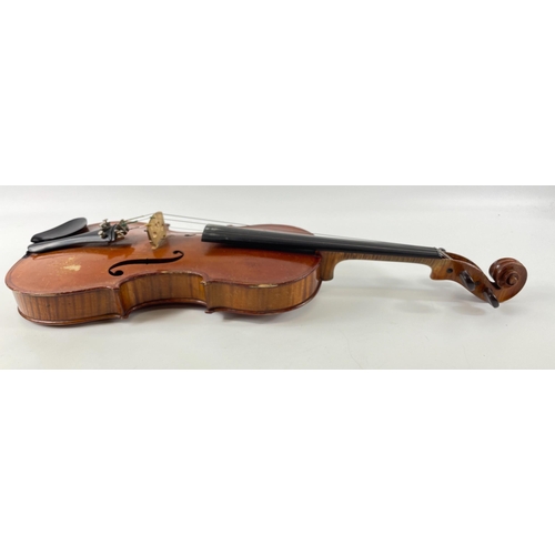 389 - Vintage - a full 4/4 size 1908 VIOLIN from the workshop of TOP VIOLIN MAKER FRANCOIS BARBE in a vint... 