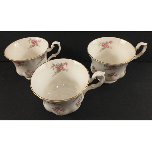 46 - A vintage RICHMOND 'Rose Time' tea service Fine Bone China to include 6 cups, 5 side plates and 6 sa... 