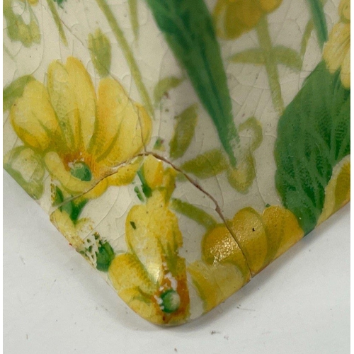 48 - A STAFFORDSHIRE MID-WINTER semi-porcelain dinner service for 6 in cream with gilt edging and a burgu... 