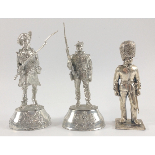 162 - Three unpainted pewter soldier figurines, a GORDON HIGHLANDER (12cm tall), a SCOTS GUARDSMAN (11cm t... 