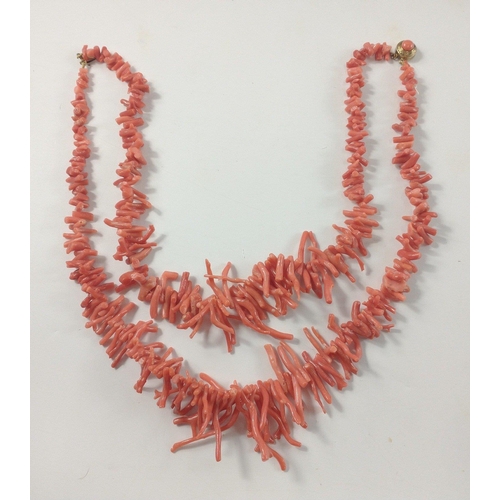 17 - A VINTAGE c1900 ITALIAN DOUBLE CORAL BRANCHES necklace of the most beautiful quality!  - 16.5