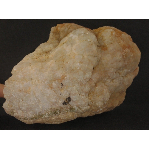 227 - A large piece of quartz rock crystal approx 19x15cm#230