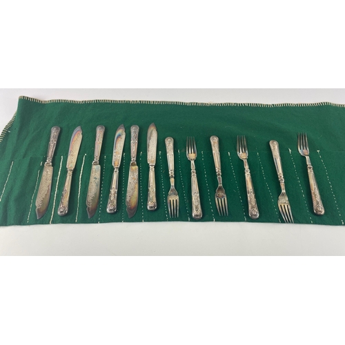 68 - BEAUTIFUL QUALITY! SHEFFIELD dated 1900 Hallmarked silver cutlery, six knives and six forks#69