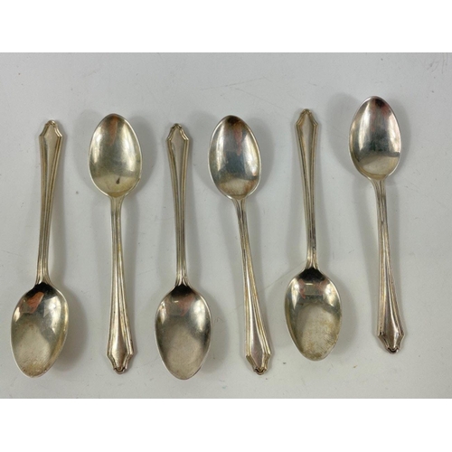 78 - Six matching design silver coffee spoons, boxed, 2 hallmarked Chester 1953, 2 hallmarked Edinburgh 1... 