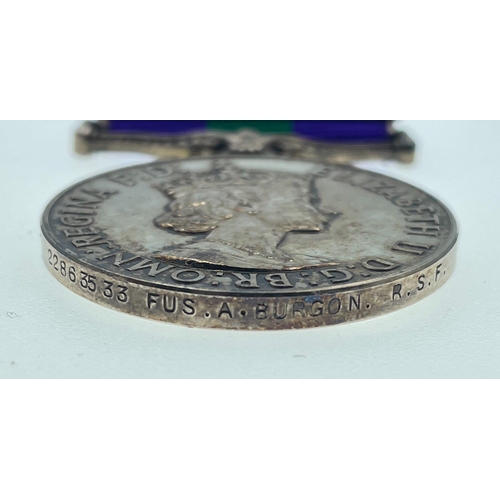 94 - A British Service medal with ribbon for MALAYA complete with its original presentation display case ... 