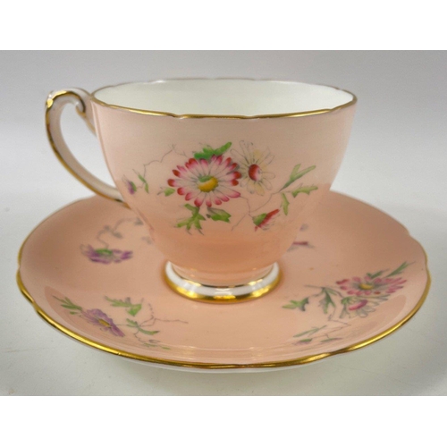 105 - A beautiful BIJOU VINTAGE HAMMERSLEY and Co 5842/9TWOSIE SET to include two cup, two saucer, teapot ... 