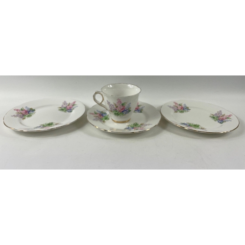 113 - Mixed china tea sets all decorated with roses to include ROYAL VALE (6 cups, 3 saucers, 3 plates and... 