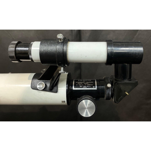 366 - TASCO REFRACTOR TELESCOPE Model no 66T complete with adjustable tripod, Optical Tube f=600mm appx 5.... 