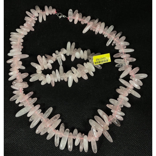 43 - An ATTRACTIVE 48cm rose quartz necklace with matching bracelet#60