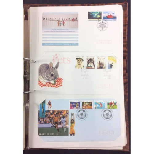 77B - Of interest to philatelists - a large album full of 200 Australia First Day Covers from 1986-1994#10... 