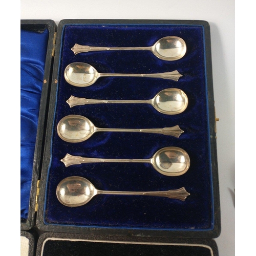 79 - A boxed set of silver hallmarked, Birmingham 1936, coffee spoons by AJ Bailey gross weight 30g, a bo... 