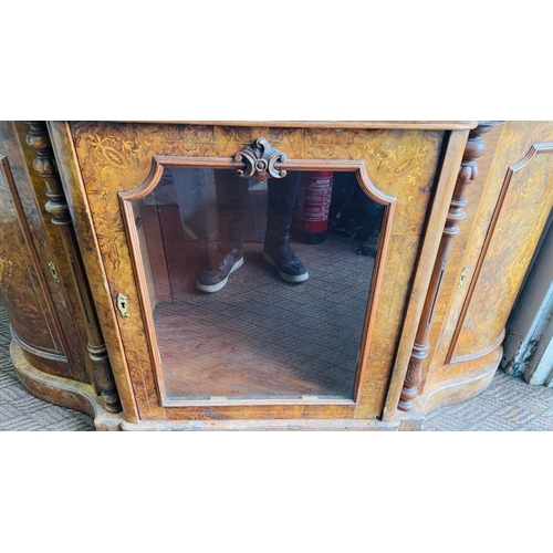 111 - A BEAUTIFUL CREDENZA with walnut and marquetry facade and glazed central panel door with key - three... 