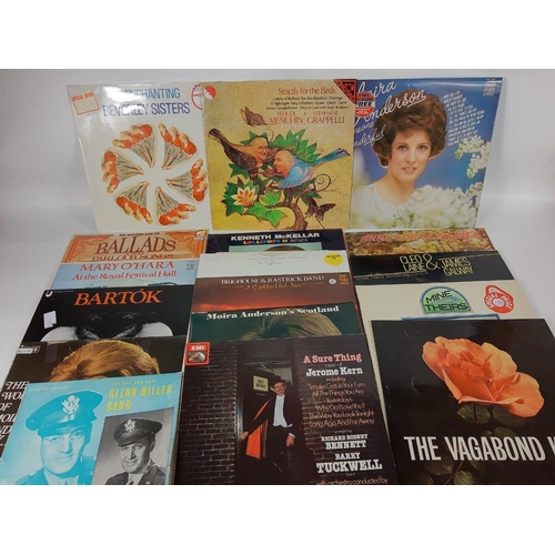 269 - A collection of vintage LPs including many for SCOTTISH COUNTRY DANCING - including six volumes of M... 