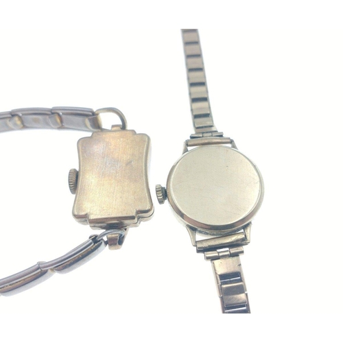 28 - A 375 stamped yellow gold ladies yellow gold wristwatch with a rolled gold strap - gross weight 16.1... 