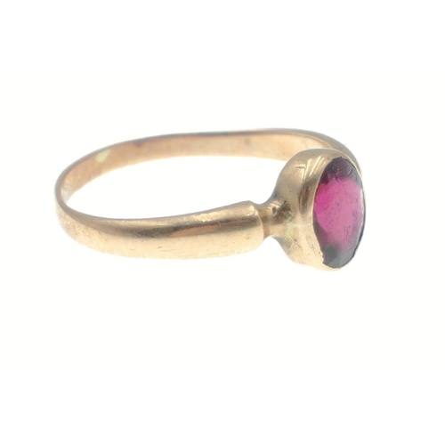 8 - A 375 stamped rose gold ring with garnet (scratched surface) Size P, gross weight 1.90g#9