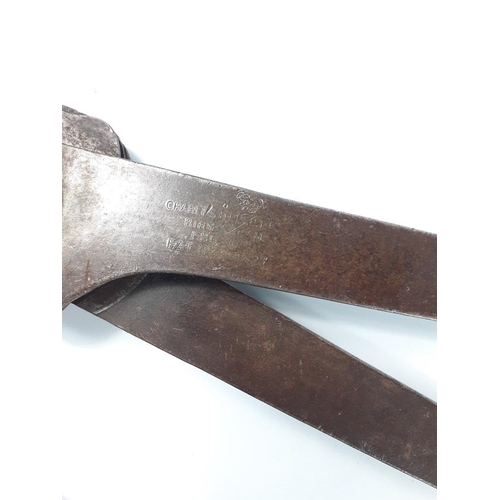 91 - Original WWI British Military long handled barbed wire cutters.  Stamped with Broad Arrow mark and m... 