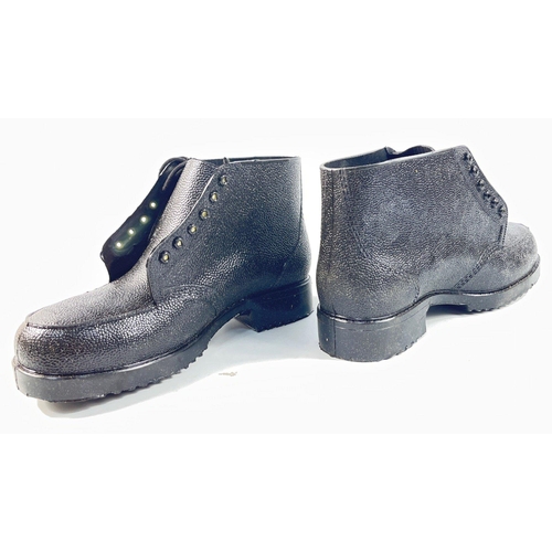 794 - Three pairs of WORKWEAR BOOTS never been worn, black leather upper size 9, plus a pair of black all ... 