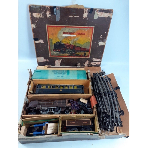 244 - A rare survivor indeed !  HORNBY 31801 Series 3E RIVIERA NORD Train Set in part box complete with Lo... 