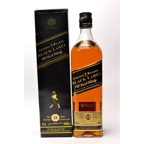 513 - Ah My Home Town Kilmarnock World Famous produced!! JOHNNIE WALKER BLACK LABEL 12 years 70cl in origi... 