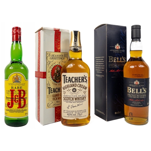 546 - A bottle of J&B blend of purest old Scotch whiskies, a bottle of TEACHER'S Highland cream Scotch... 