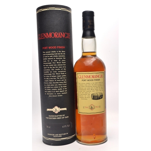 559 - PART OF THE GLENMORANGIE COLLECTION to include a bottle of Glenmorangie Port Wood Finish 70 cl - whi... 