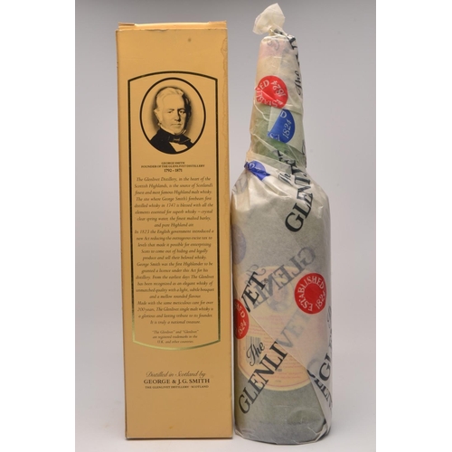 578 - THE GLENLIVET 12 Year Old Malt Whisky 75cl within its original beige coloured presentation carton --... 