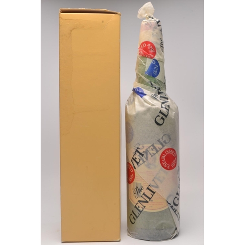 578 - THE GLENLIVET 12 Year Old Malt Whisky 75cl within its original beige coloured presentation carton --... 