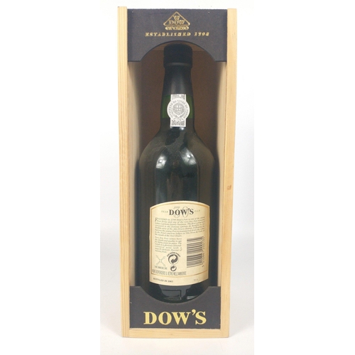 693 - DOWS 30 year old tawny port 75cl still within its wooden original presentation case. The item is sol... 